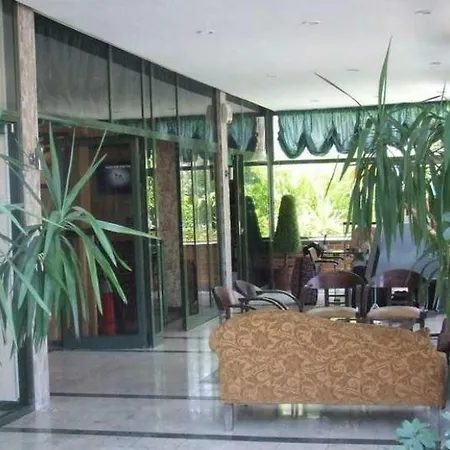 Maxwell Club Ξενοδοχείο με διαμερίσματα