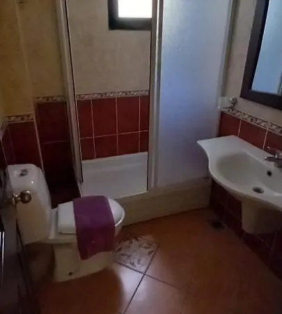 Maxwell Club Aparthotel 3*